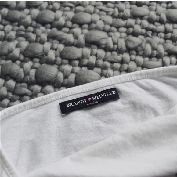 Brandy Melville Halter Top - Picture 5 of 5